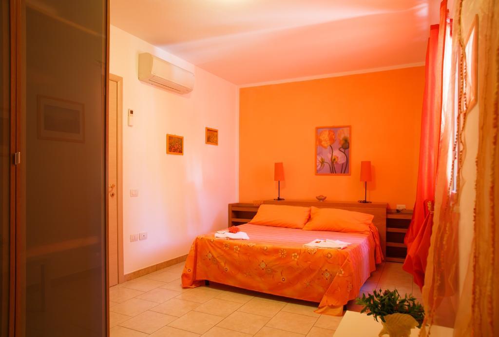 I Papaveri Apartments Сан-Винченцо Номер фото