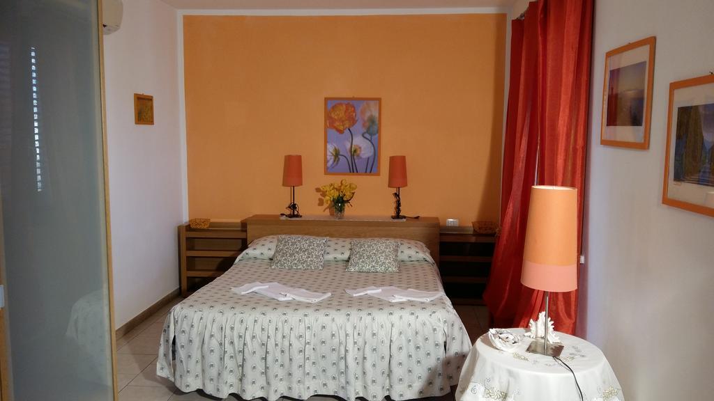 I Papaveri Apartments Сан-Винченцо Экстерьер фото