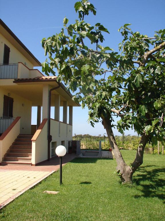 I Papaveri Apartments Сан-Винченцо Экстерьер фото